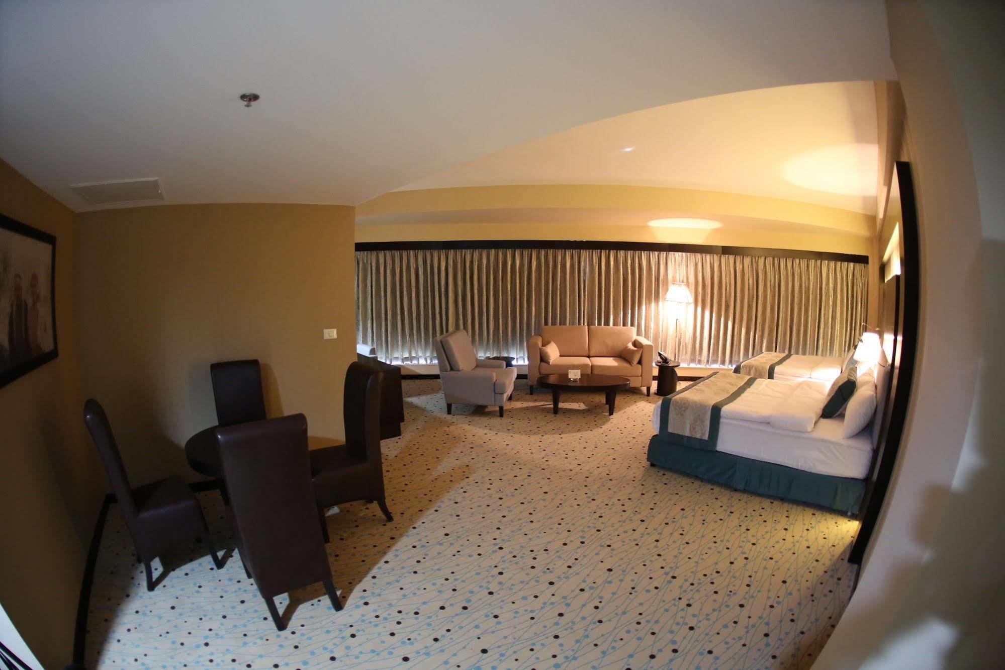 Palestine Plaza Hotel Ramallah Eksteriør billede
